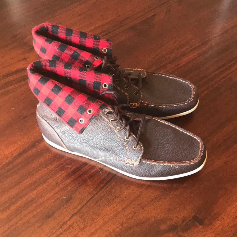Marc ECKO boots